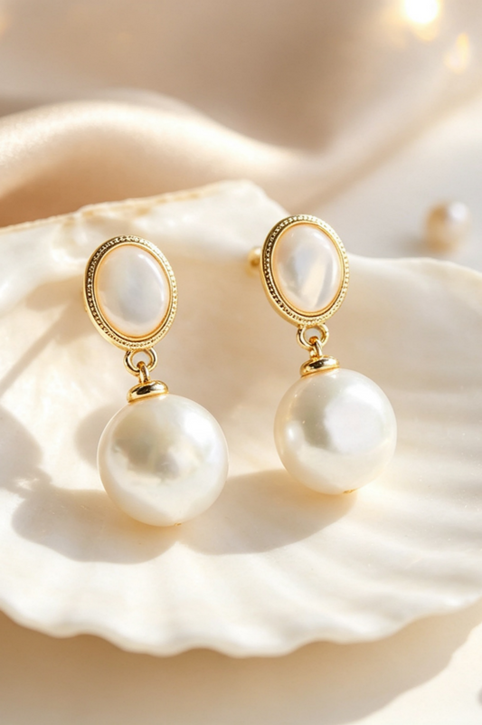 Fownora Vintage Mother-of-Pearl Freshwater Pearl Drop Earrings Gold Minimalist Luxury Jewelry for Women