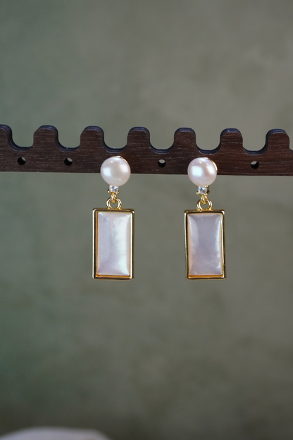 Minimalist Pearl & Mother‑of‑Pearl Drop Earrings, Gold‑Plated Nickel‑Free Earrings for Sensitive Ears