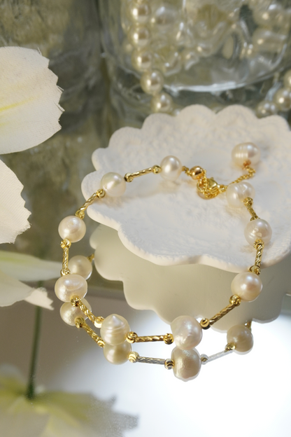 Baroque Freshwater Pearl Bracelet | Twisted Gold‑Plated Vintage Adjustable Bracelet