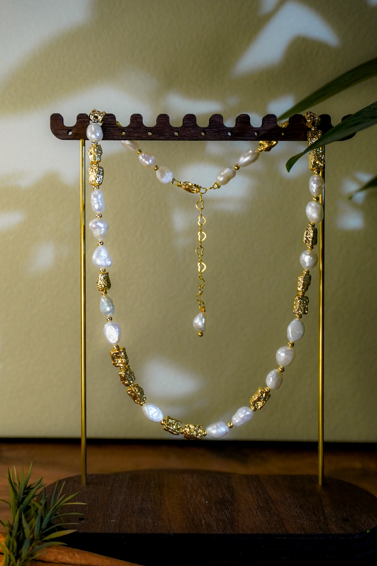 Baroque Freshwater Pearl Jewelry Set | Hammered Gold‑Plated Necklace & Bracelet, Nickel‑Free Sensitive Skin Friendly