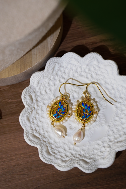 Retro Cloisonné Swan Freshwater Pearl Jewelry Set, Dainty Gold Drop Necklace Earrings for Date Night & Gala Occasions